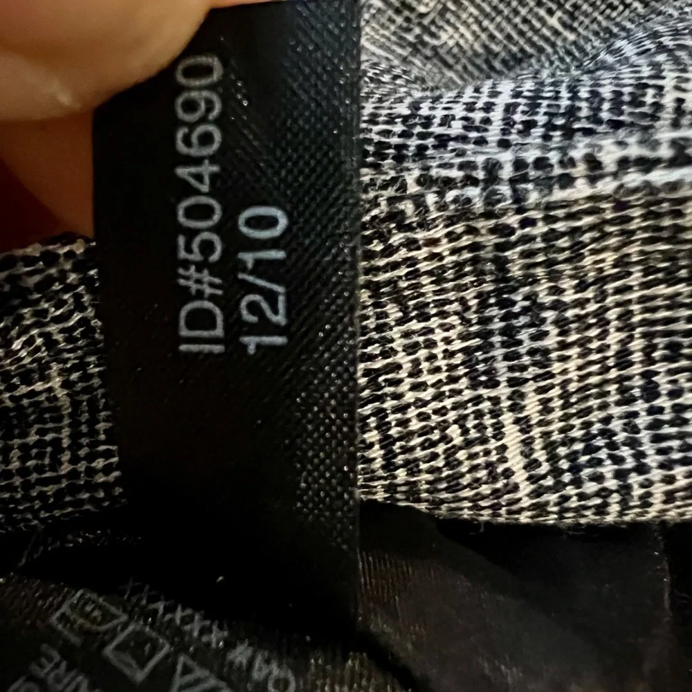 2 for $22 Express Womens Skirt Size 4 Twill Knit Stretch Classic Career Modern - Picture 6 of 8
